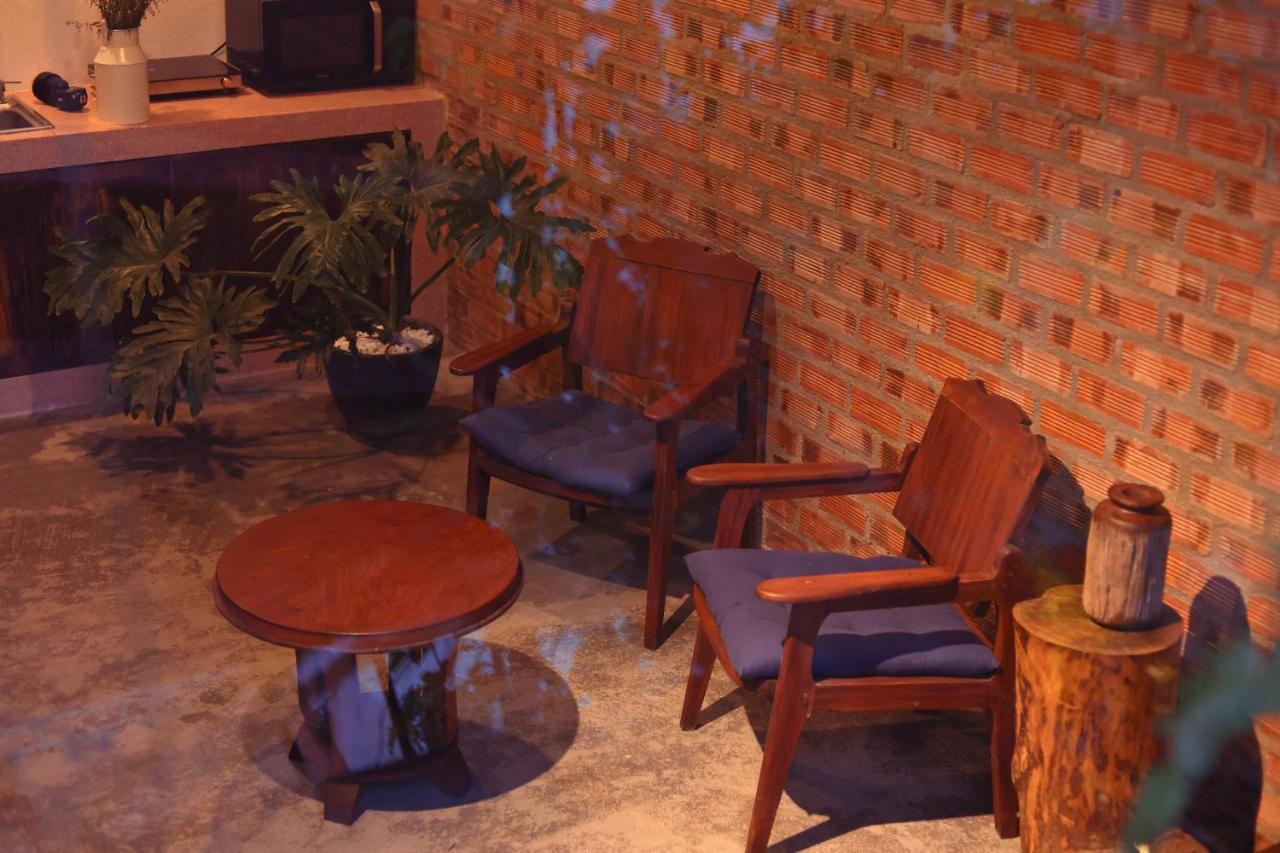 Cherry Suites Dalat Buitenkant foto