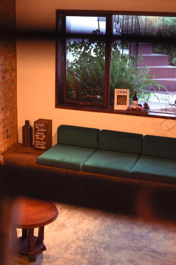 Cherry Suites Dalat Buitenkant foto