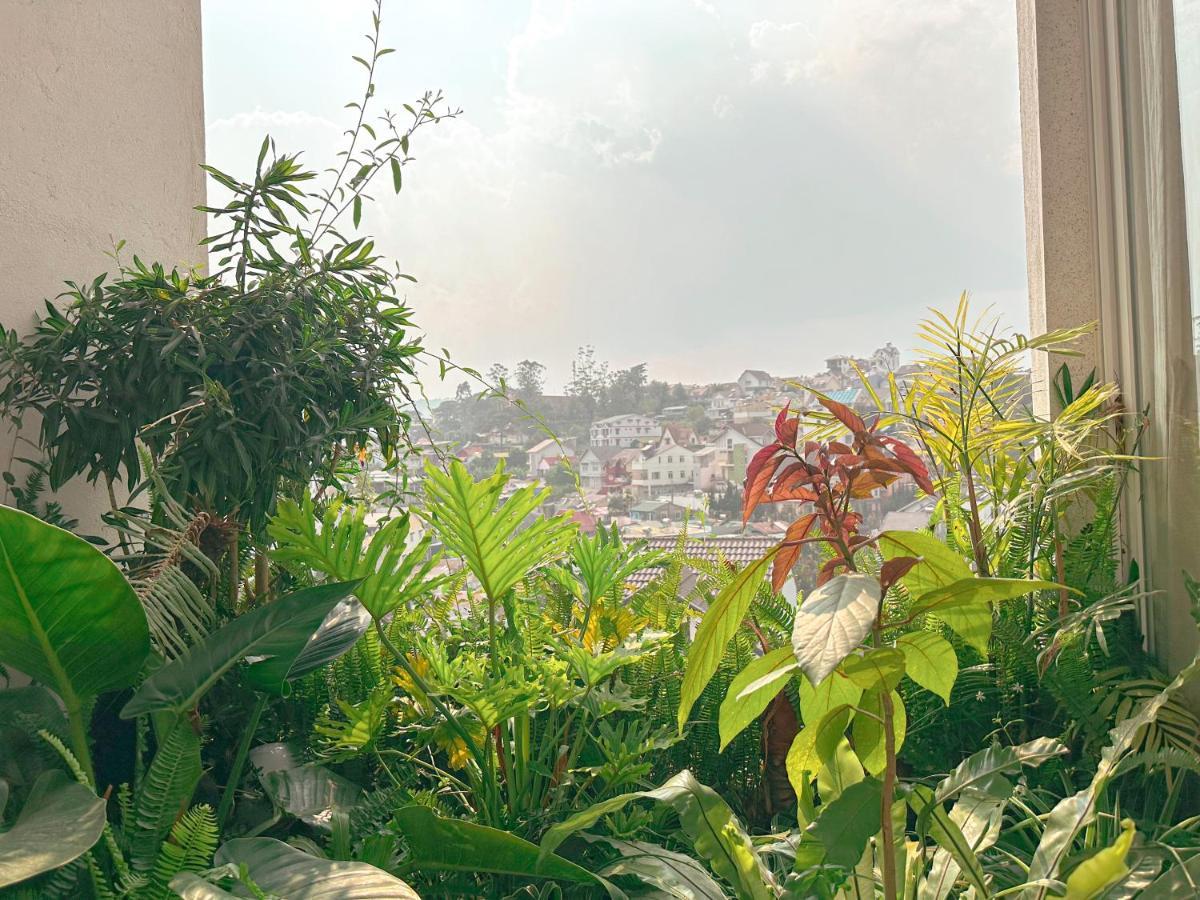 Cherry Suites Dalat Buitenkant foto