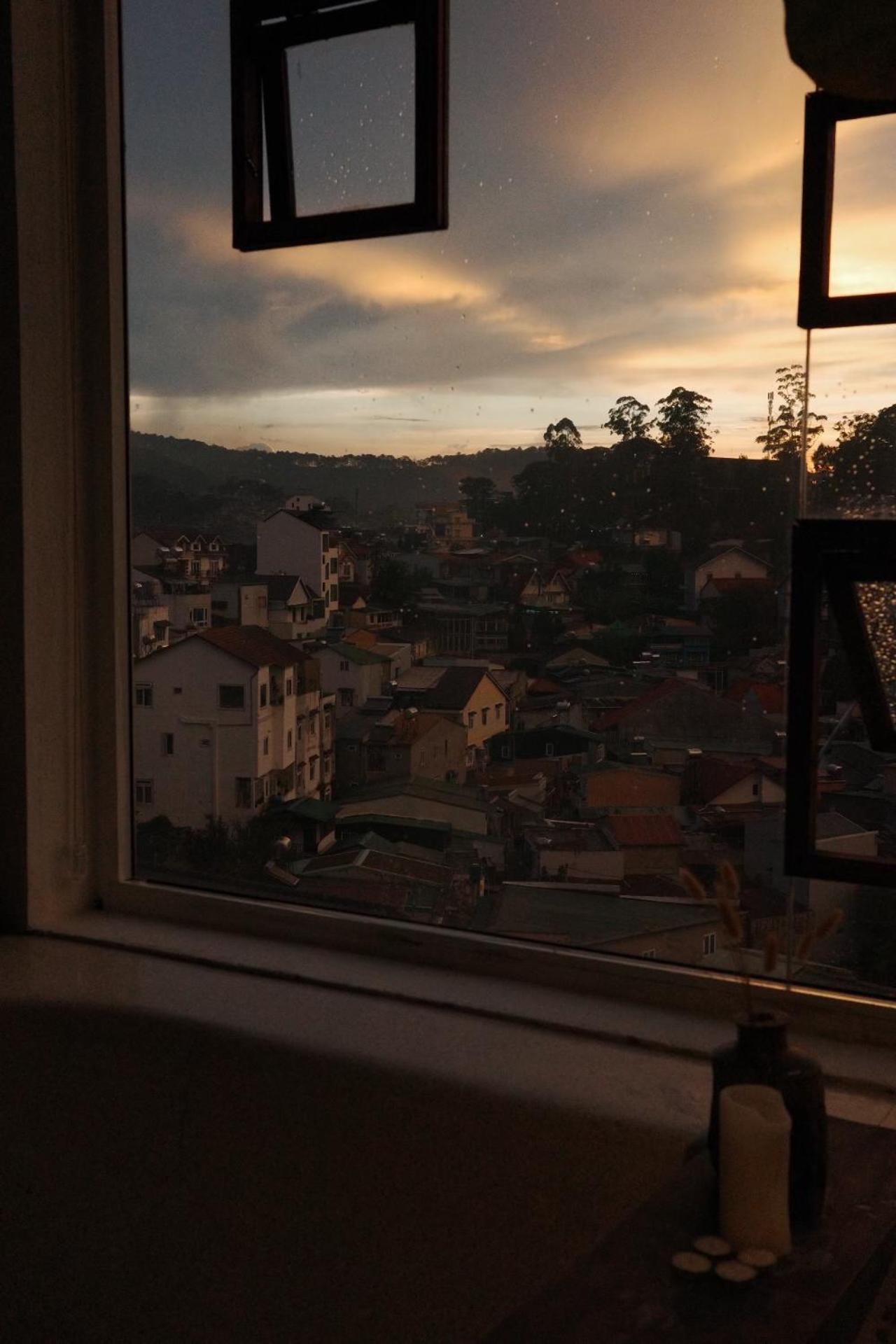 Cherry Suites Dalat Buitenkant foto
