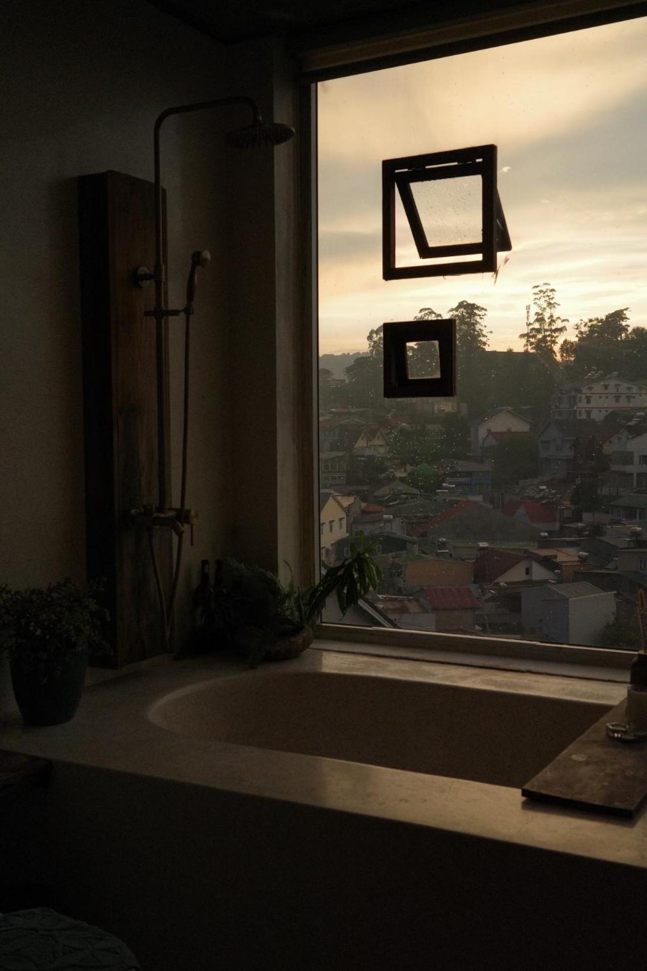 Cherry Suites Dalat Buitenkant foto